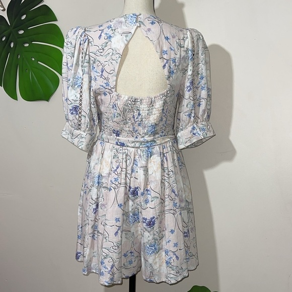 Express Floral Linen-Blend Puff Shoulder Tie Waist Romper Sz. M - Picture 10 of 15